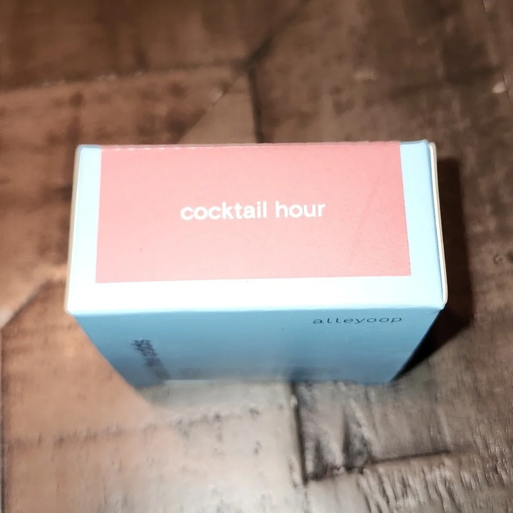 NEW! ALLEYOOP Stack the Odds- Cocktail Hour